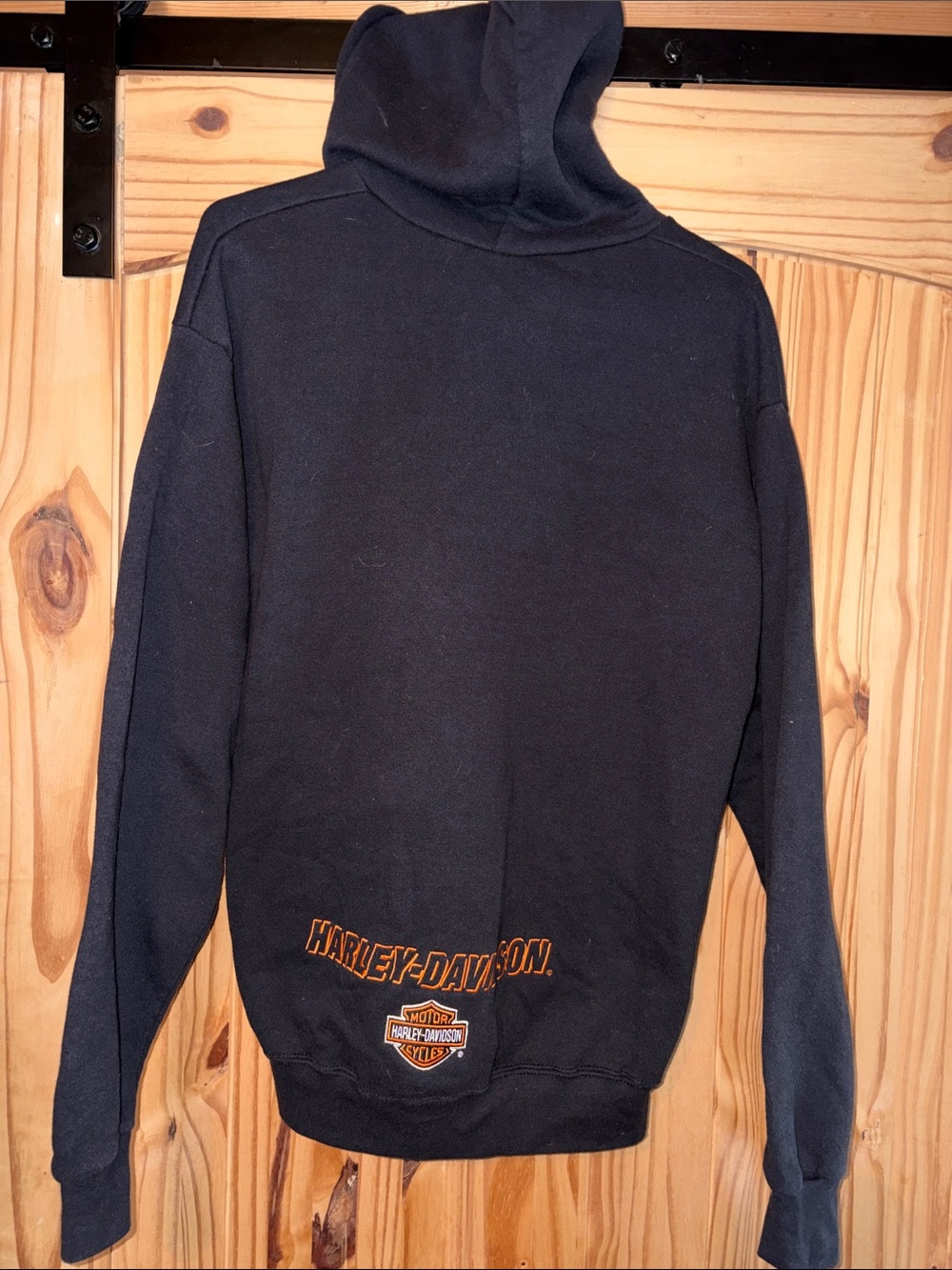 Men’s size small  Harley-Davidson Black Hooded Sweatshirt  Orange Logo hoodie